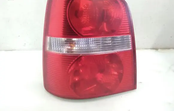 Volkswagen Touran I Rear/tail lights