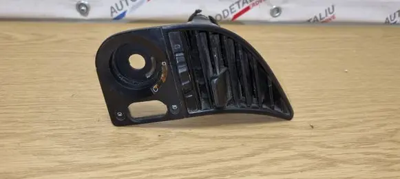 BMW 3 E36 Dashboard side air vent grill/cover trim 1387061