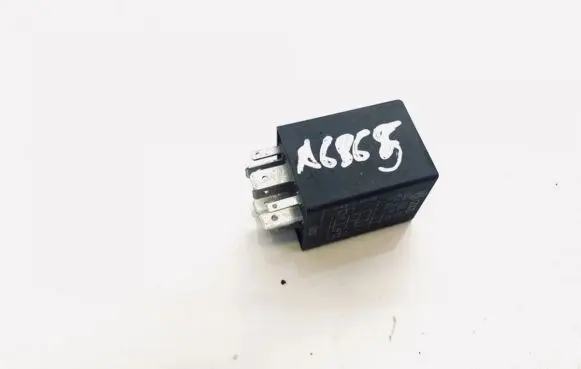 Volkswagen Sharan Other relay 3b0035731