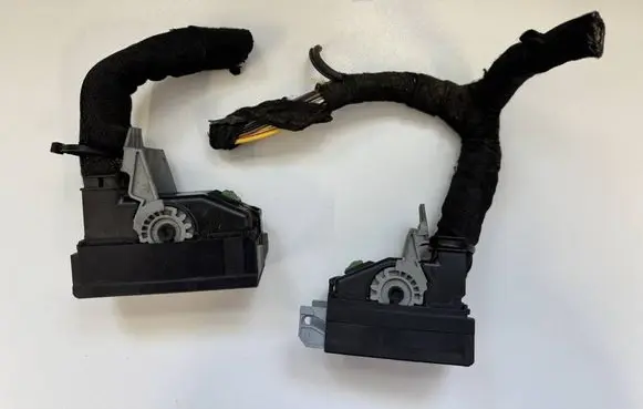 Engine installation wiring loom