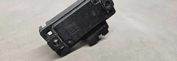 Opel Sintra Valve vacuum 8766327