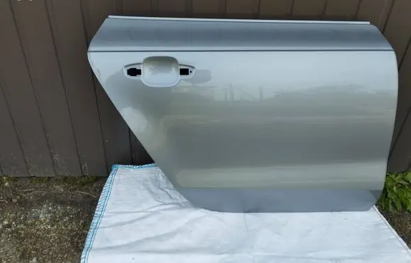 Audi A7 S7 4G Rear door