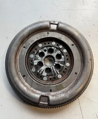 Citroen C5 Aircross Flywheel 9832497480
