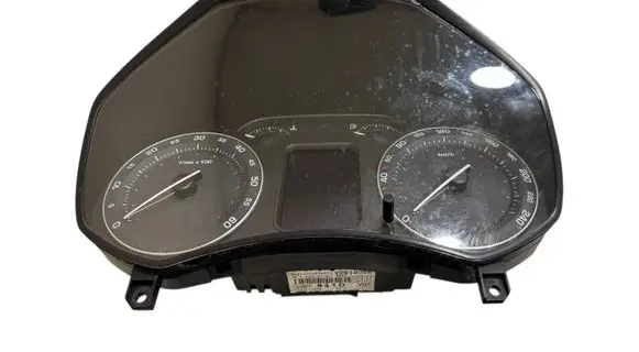 Skoda Octavia Mk2 (1Z) Speedometer (instrument cluster) 1Z0920841D V0918056