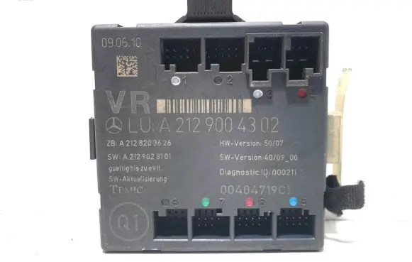 Mercedes-Benz GLK (X204) Door control unit/module