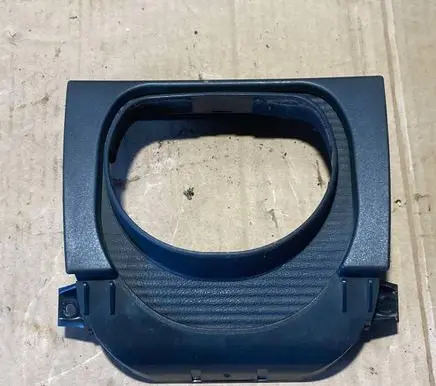 Mercedes-Benz E W210 Steering wheel column trim 2104600195