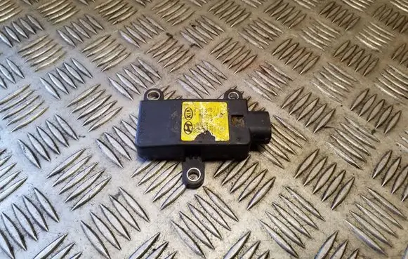 KIA Sportage ESP acceleration yaw rate sensor 956901F000