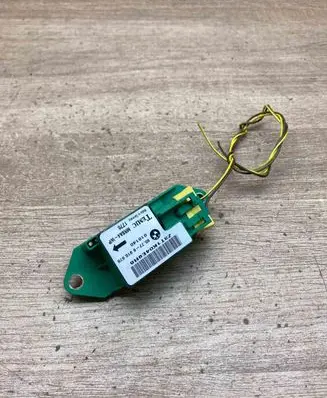 BMW 5 E39 Airbag deployment crash/impact sensor 6910678 WithPlug