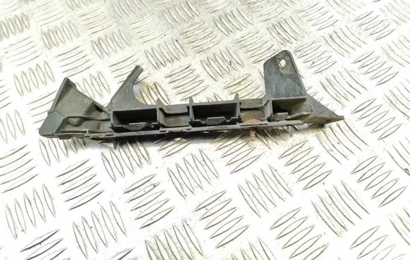 Seat Ibiza IV (6J,6P) Front bumper mounting bracket 6j0807183