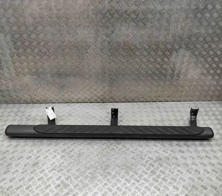 Nissan NP300 Sill 96177EB00A 96101EB80A