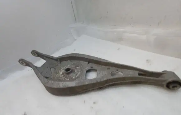 BMW 3 E46 Rear upper control arm/wishbone 10948900