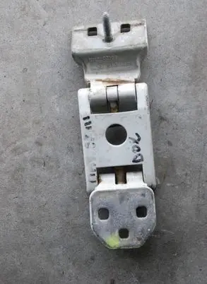 Renault Master III Rear door upper hinge 844009783R