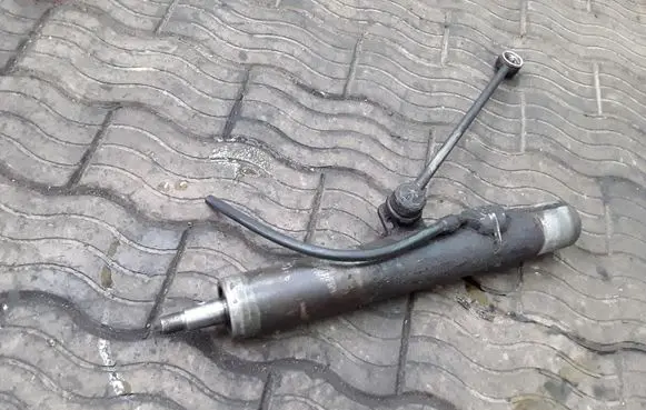 Citroen C5 Front shock absorber/damper 990