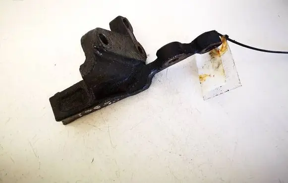 Citroen C4 I Picasso Engine mounting bracket 9657267780