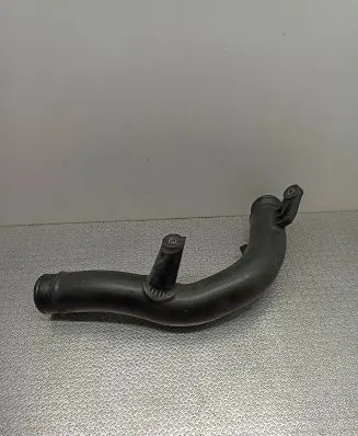 Volkswagen Polo V 6R Intercooler hose/pipe 6R0145770 6R0145762 446461602