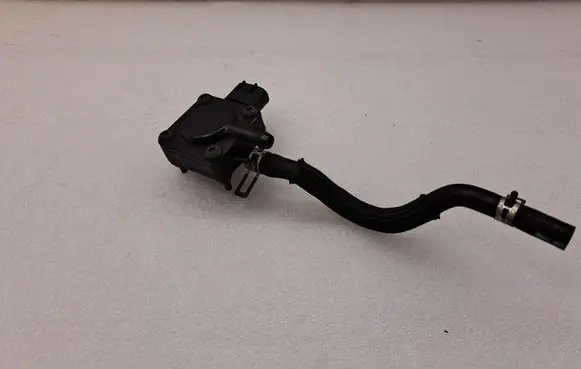 Toyota Avensis T250 Exhaust gas pressure sensor 8948020030 2576026011