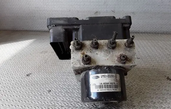 Ford Focus ABS Pump 10092501243 5WK84040