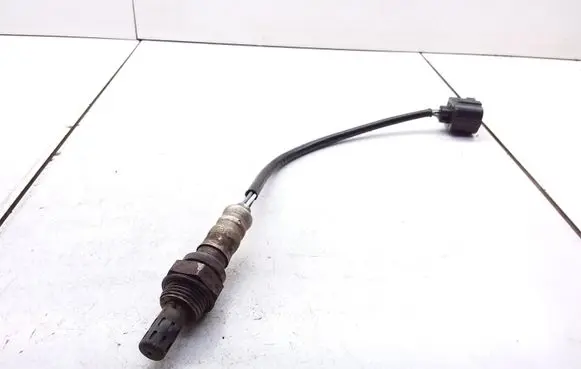 Mercedes-Benz A W169 Lambda probe sensor A0035428118