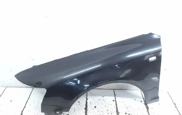 Audi A6 S6 C6 4F Fender