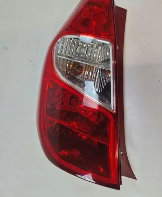 Hyundai Matrix Rear/tail lights 92401