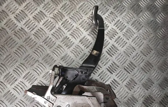 Honda Civic Brake pedal 250806 0646