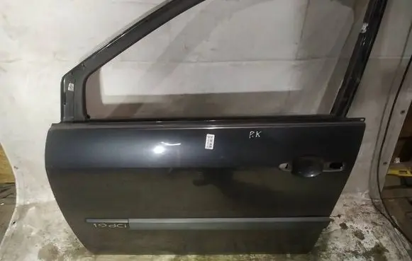 Renault Scenic II - Grand scenic II Front door pilkos