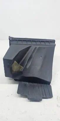 BMW 7 E65 E66 Air filter box 7788084