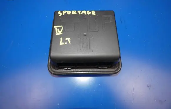 KIA Sportage Quarter panel pressure vent 97510D3000