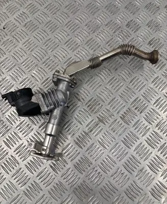 BMW 1 E81 E87 EGR valve 7563241