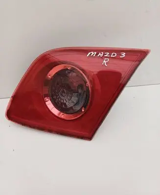 Mazda 3 I Tailgate rear/tail lights P2913
