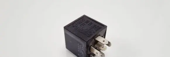 Volkswagen PASSAT B5 Other relay 191955531