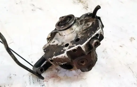 Volvo S60 Fuel injection high pressure pump 0445010043 081025