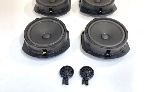 Tesla Model S Audio system kit