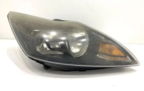 Ford Focus Headlight/headlamp 8M51-13W029-CE