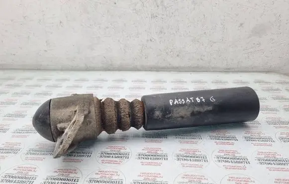 Volkswagen PASSAT B7 Coil spring mount 1J0512135A