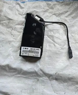 Volkswagen PASSAT CC Head unit multimedia control 5N0035342G 7665448732 1000001015