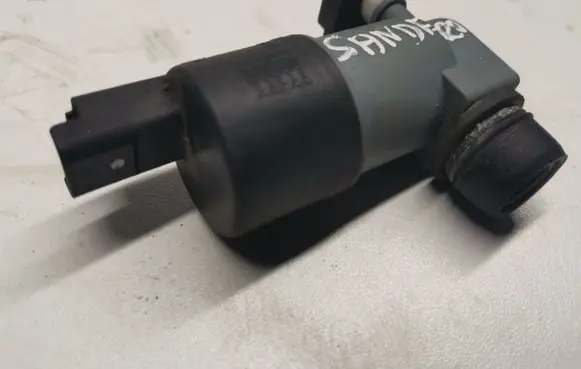 Dacia Sandero Windscreen/windshield washer pump 9641553880