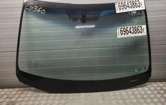 Lexus NX Front windscreen/windshield window 