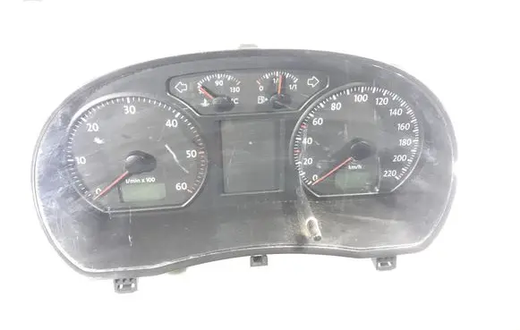 Volkswagen Polo IV 9N3 Speedometer (instrument cluster) 6Q0920823E A2C53099890