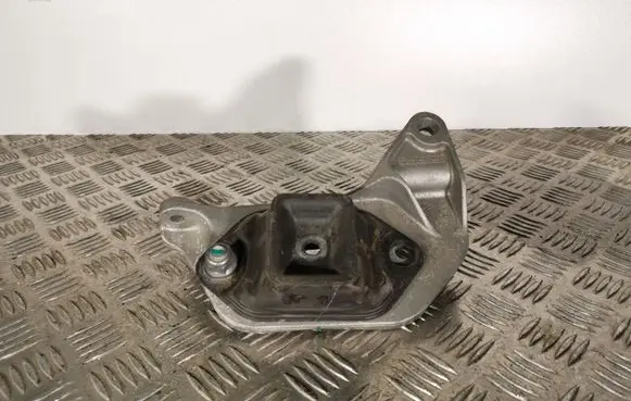 Dacia Duster Gearbox mount