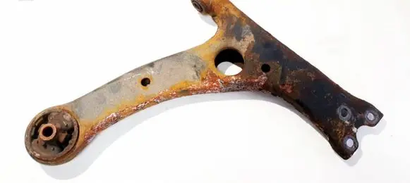 Toyota Prius (XW20) Front lower control arm/wishbone