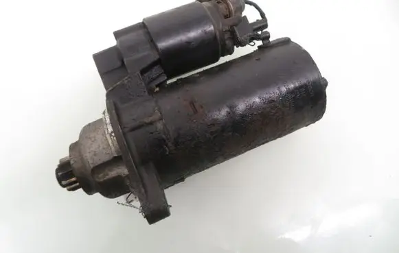 Seat Toledo I (1L) Starter motor 02A911023R 0001125012