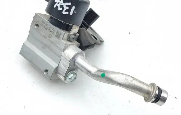 Toyota C-HR II Air conditioning (A/C) expansion valve 4475200450