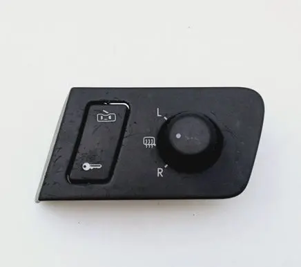 Wing mirror switch