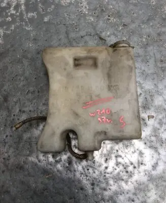 Mercedes-Benz E W210 Windshield washer fluid reservoir/tank 2108601160