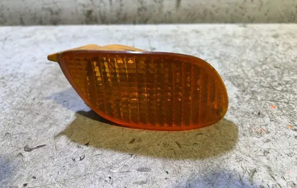 Ford Focus Front indicator light XS4X13368