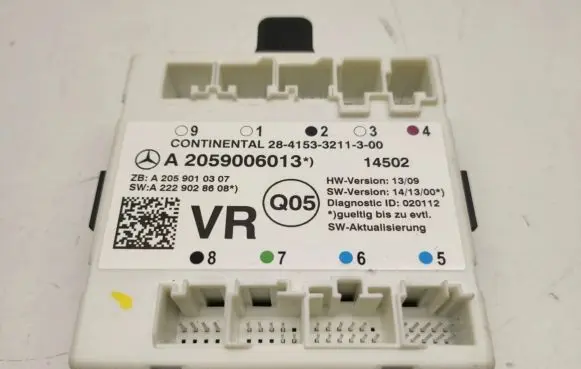 Mercedes-Benz C W205 Door control unit/module A2059006013