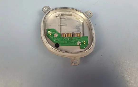 BMW 8 G15 LED ballast control module 63119883632 63118496136 1420000425