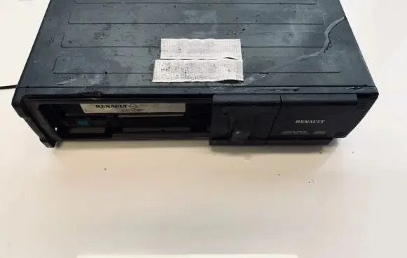 CD/DVD changer