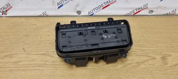 BMW 5 GT F07 Cup holder front 9142170